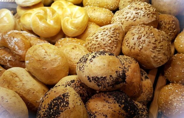 81 bröd 611fcd707916810fc9ba01dc