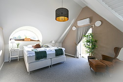 Kåseberga Gårdshotell & Spa - Interiör från en svit