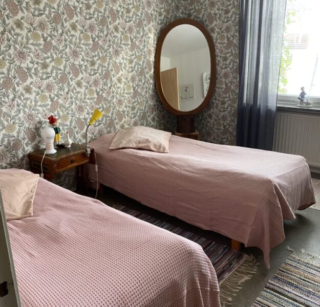 77. Bed and Books i Glemmingebro, sovrumsinteriör